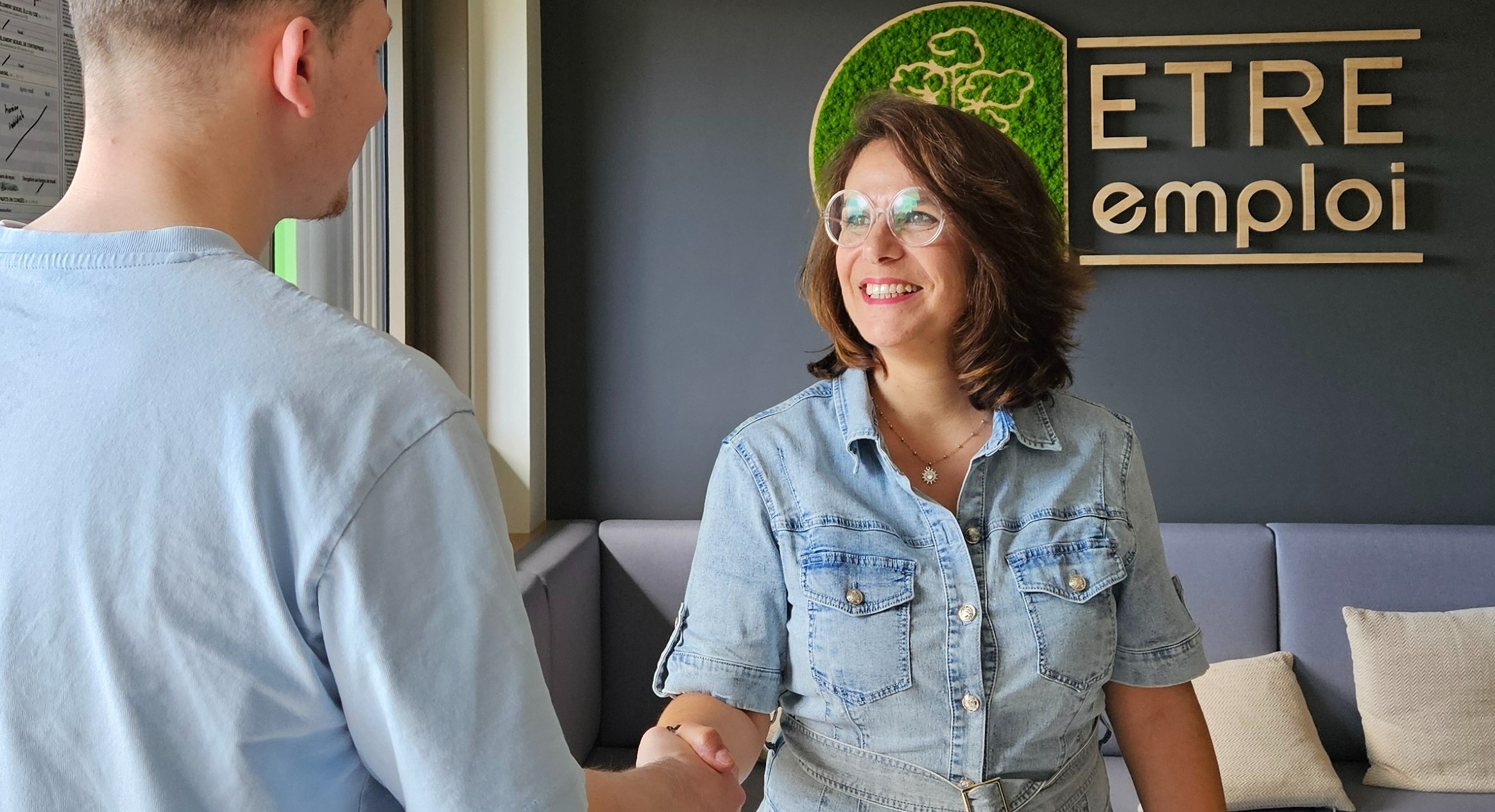 Un accueil de candidat chez ETRE emploi